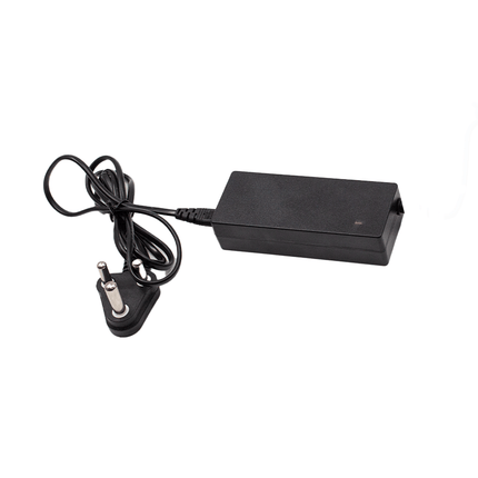 FTS 90W Universal Laptop Charger With 12 Pins [9PWC] - Fastrak